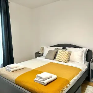Apartament Sky Airport Therme 2, Otopeni