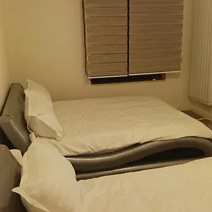 Apartament Trio Maria, Otopeni